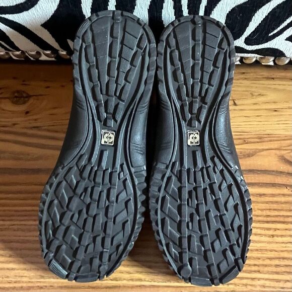 Quark Brown Woman’s Waterproof Ankle Boots Zipper Sz 8 - Picture 10 of 12